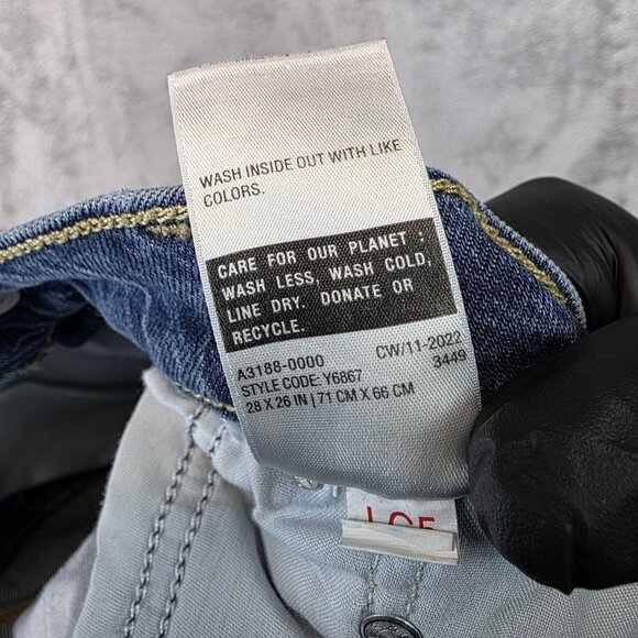 Levi's Jeans Womens 28 Blue Denim Cropped Straight Raw Hem Frayed Stretch Y6867 - Picture 11 of 11